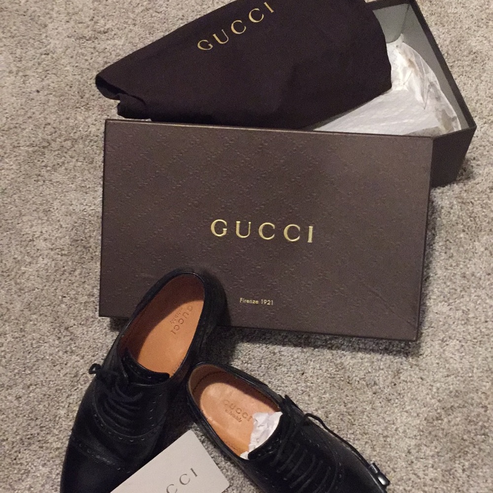 Vintage Gucci Oxfords
